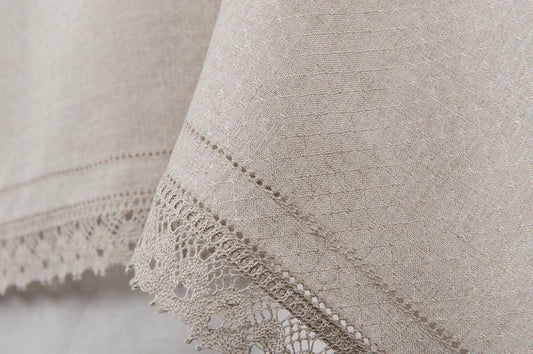 Linen Tablecloth with Lace (White and Undyed)