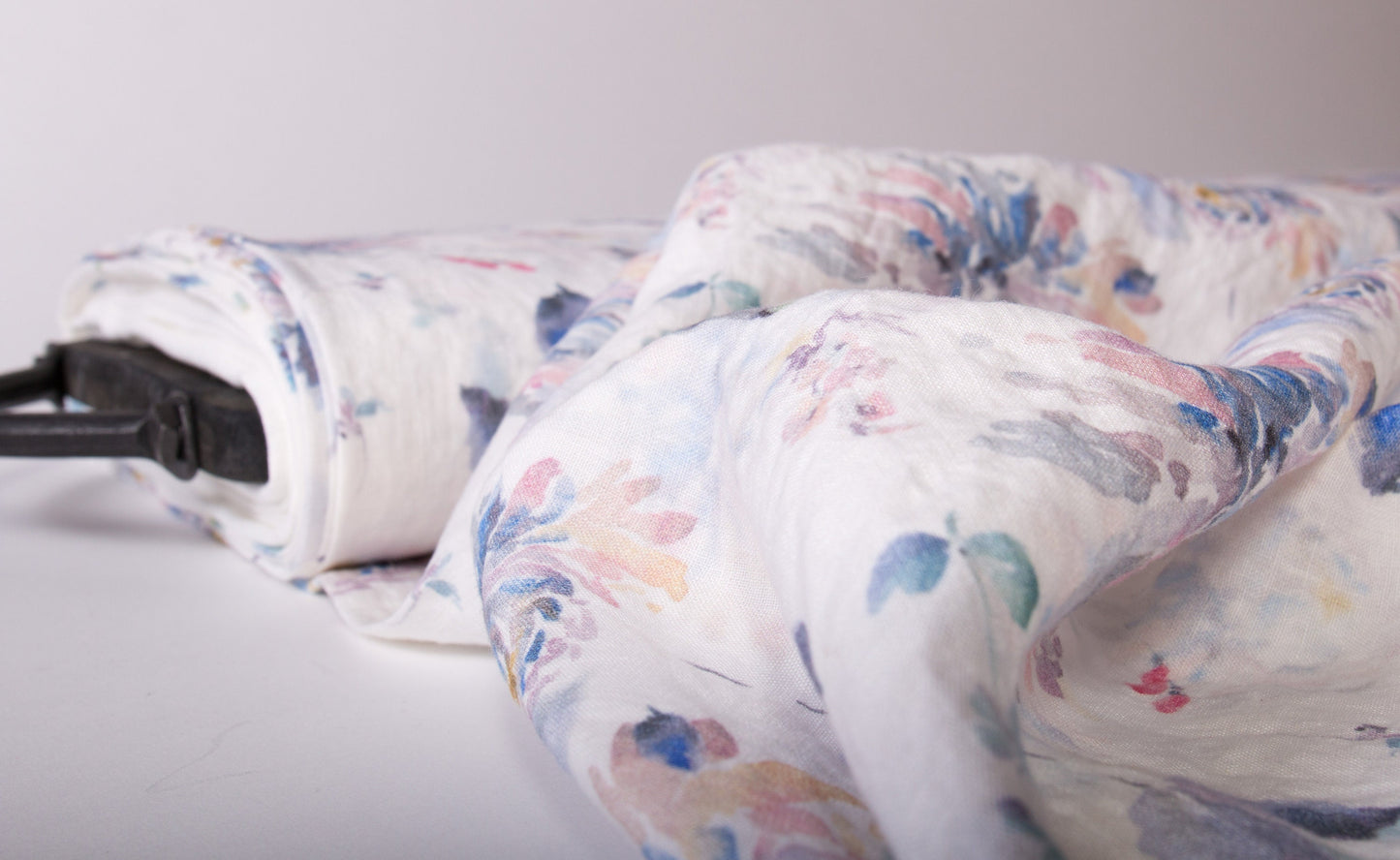 Linen Fabric Chrysanthemum | 3D Floral Print