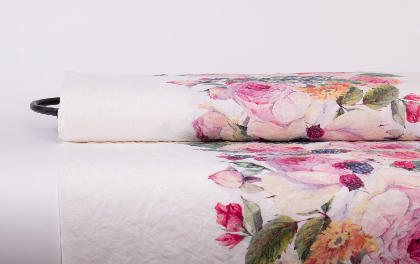 Roses, Edelweiss & Berries Print Linen Fabric
