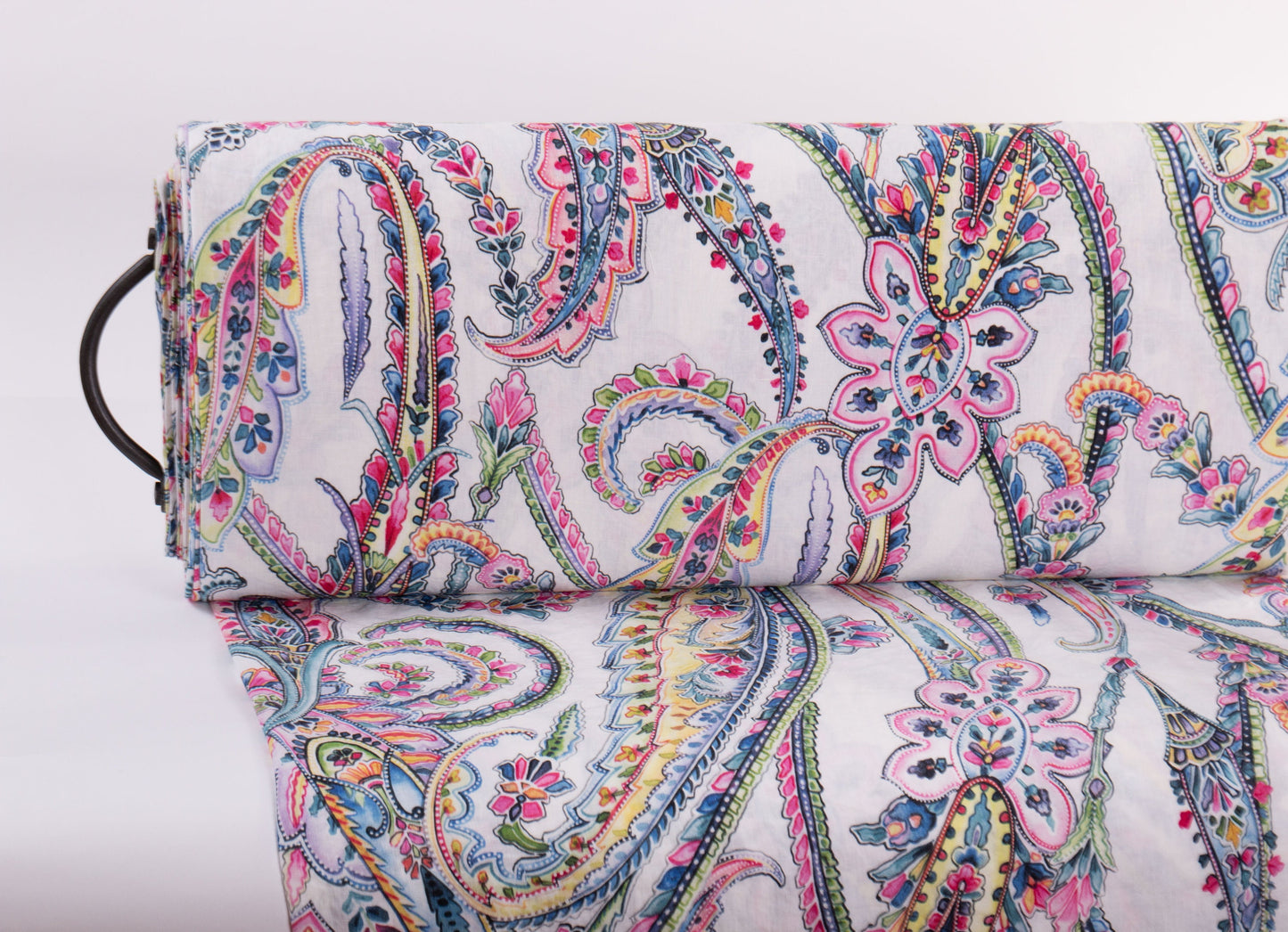 Linen Paisley Fabric