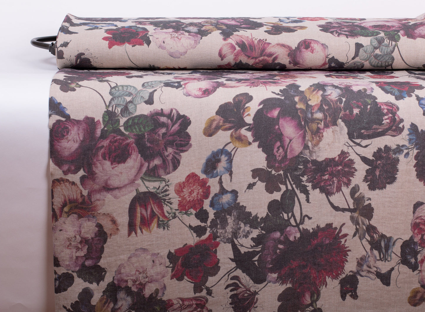 Nord Classic Linen Fabric | Dutch Floral Print